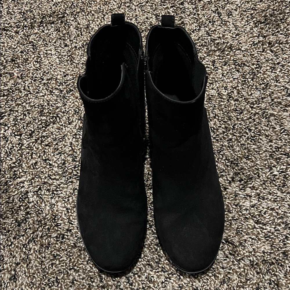 Sleek Black Ankle Boots for Women